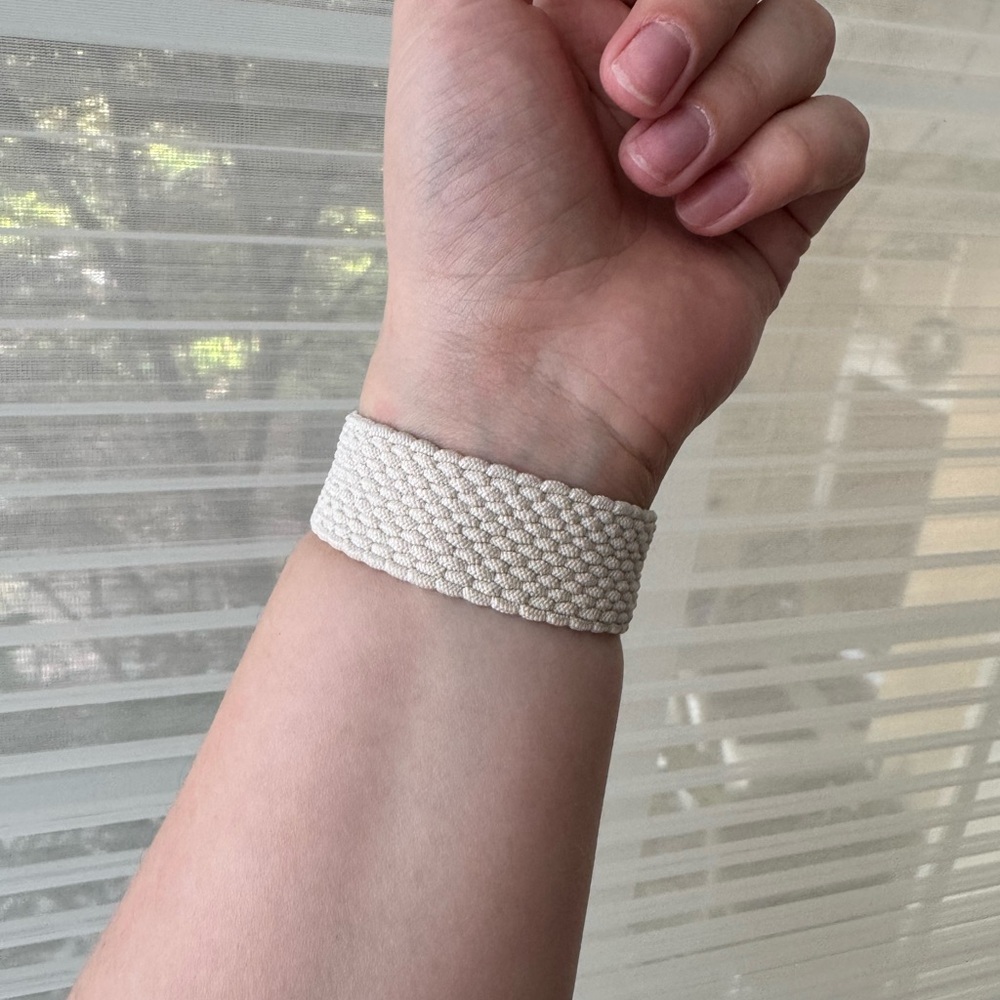 Braided Solo Loop Apple Watch Band Beige/Cream 42/44/45mm (Size S) - Picture 10 of 13